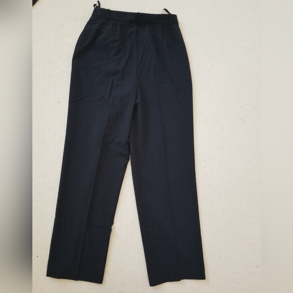 NWOT Emanuel Black Stretch Wool Trouser. Size 8.
